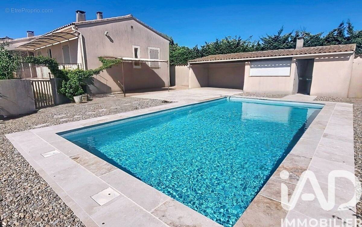 Photo 1 - Maison à ROBION