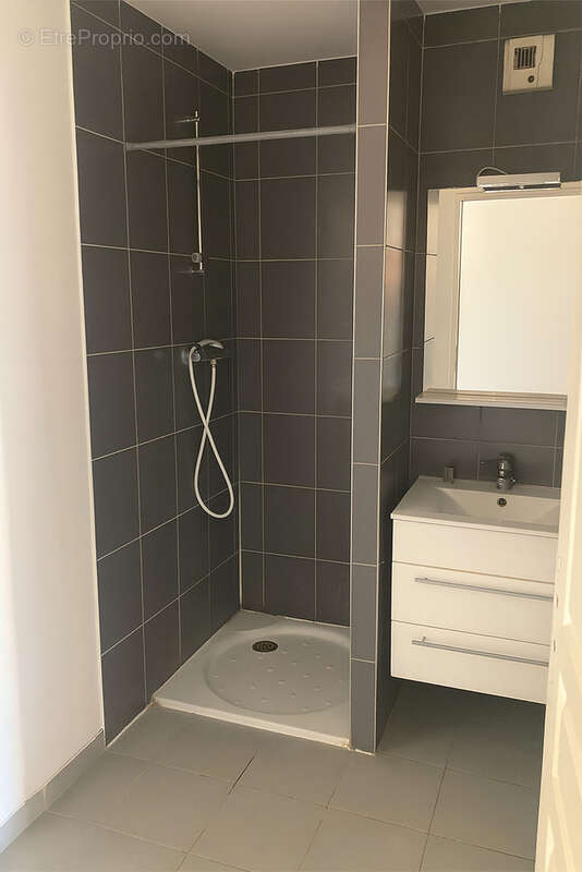 Appartement à MONTELIMAR