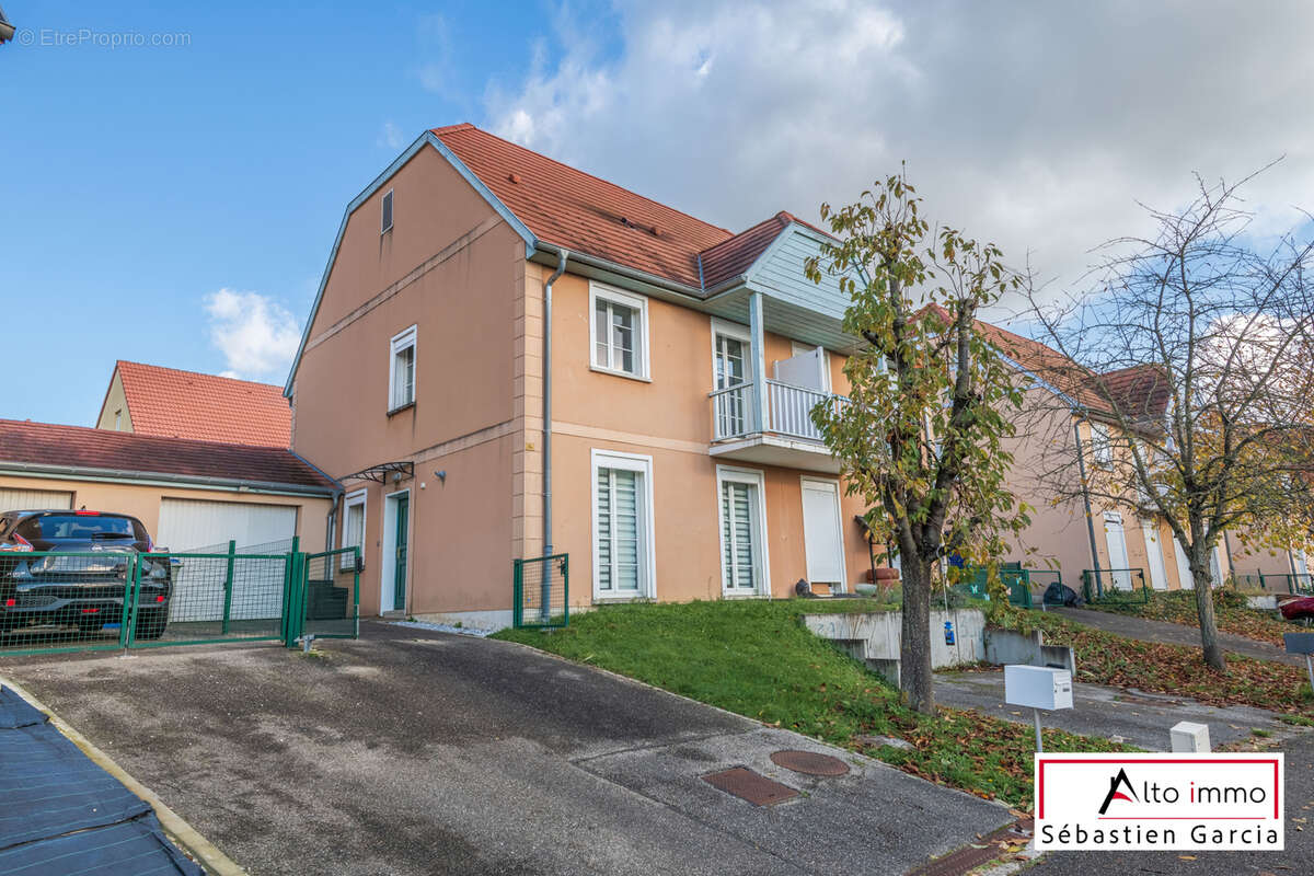 Maison à SOULTZ-SOUS-FORETS