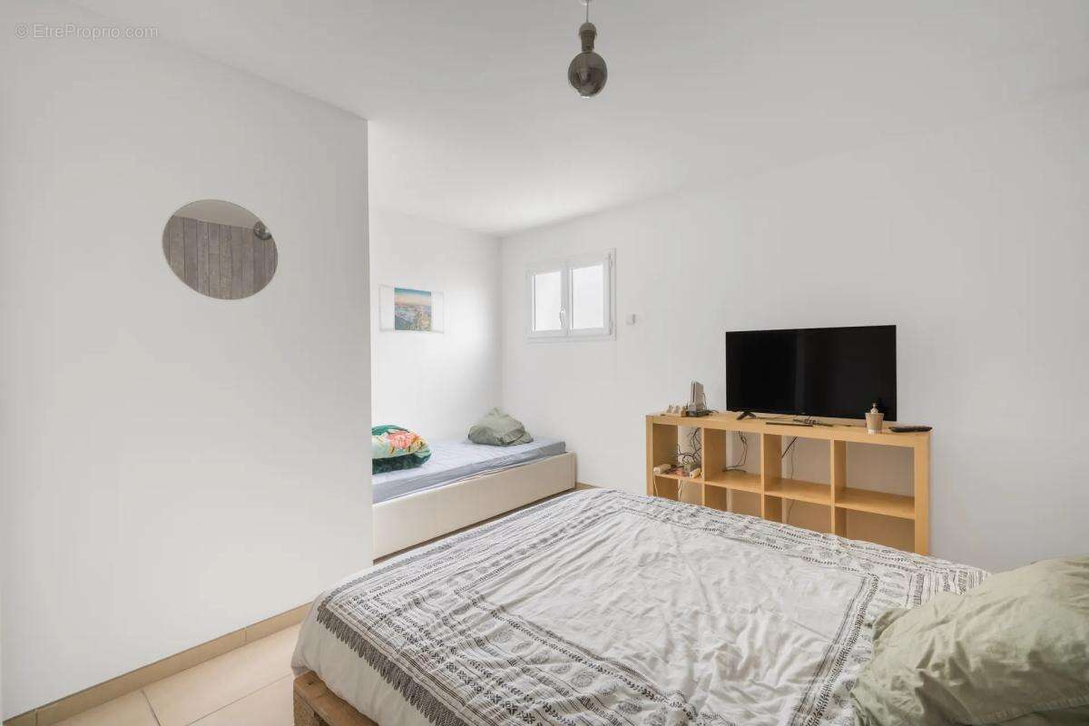 Maison à VILLEVEYRAC