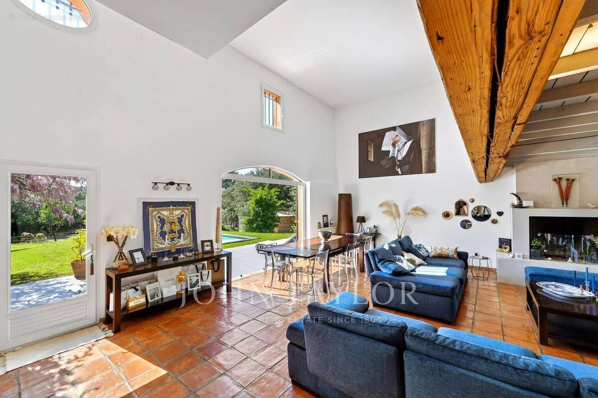 Maison à AIX-EN-PROVENCE