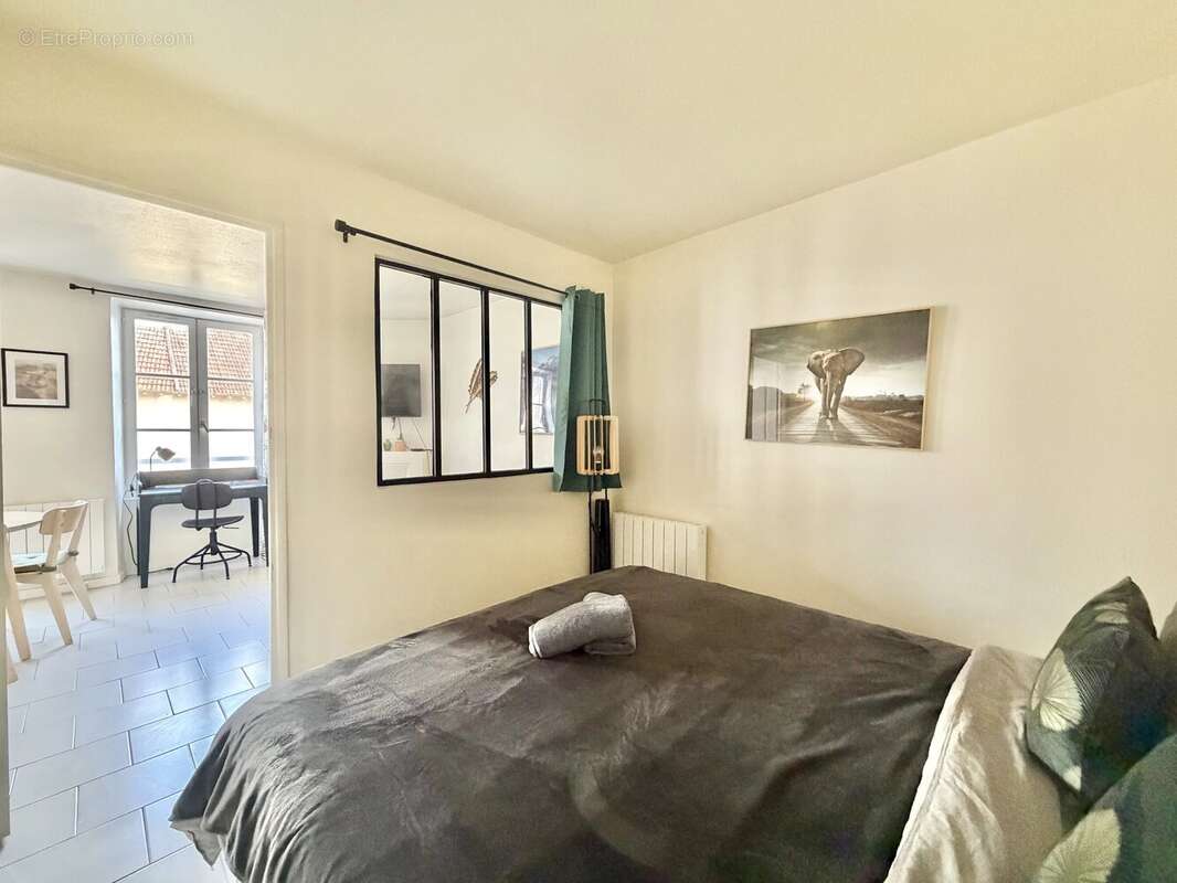 Appartement à VERRIERES-LE-BUISSON