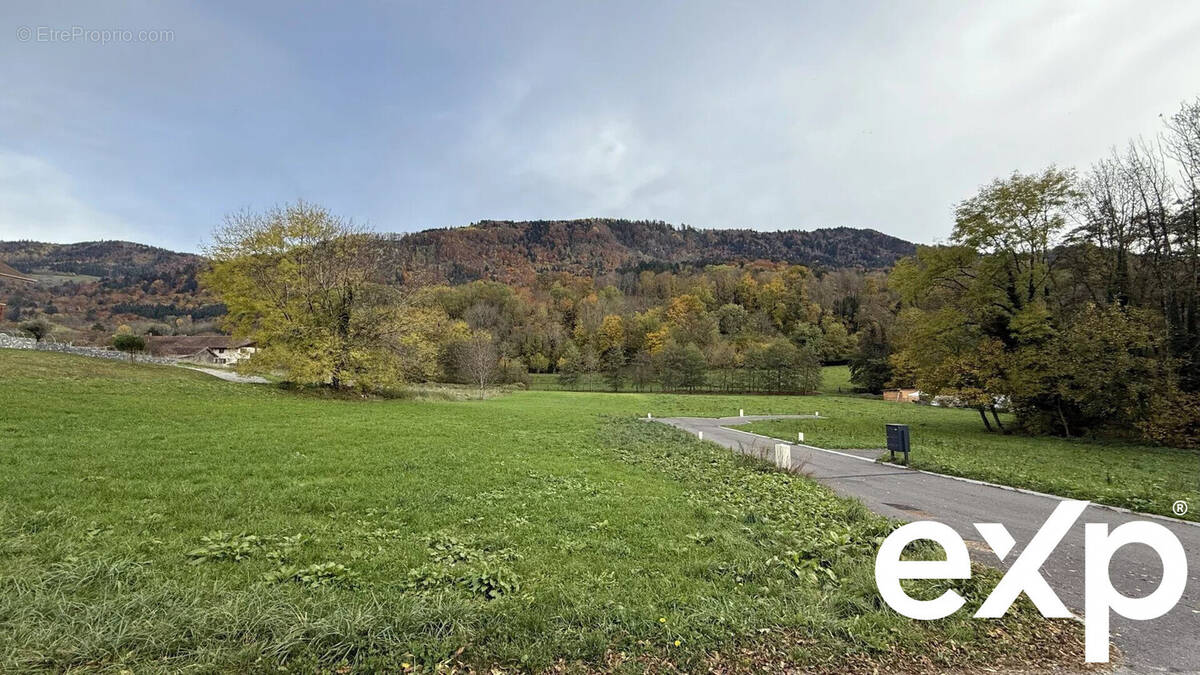 Terrain à CERVENS