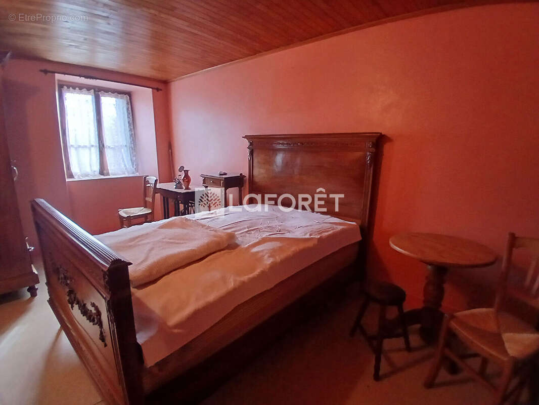 Maison à SAINT-FLOUR