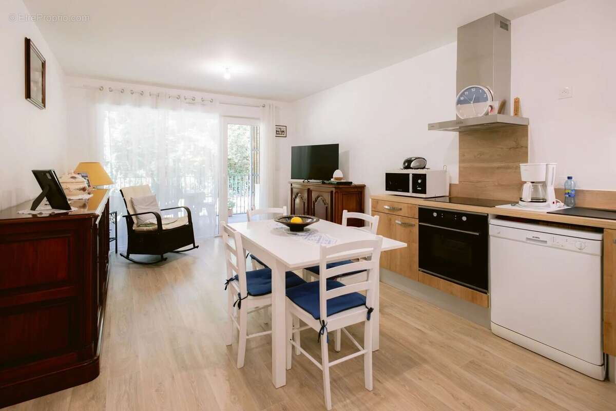 Appartement à CAMBLANES-ET-MEYNAC