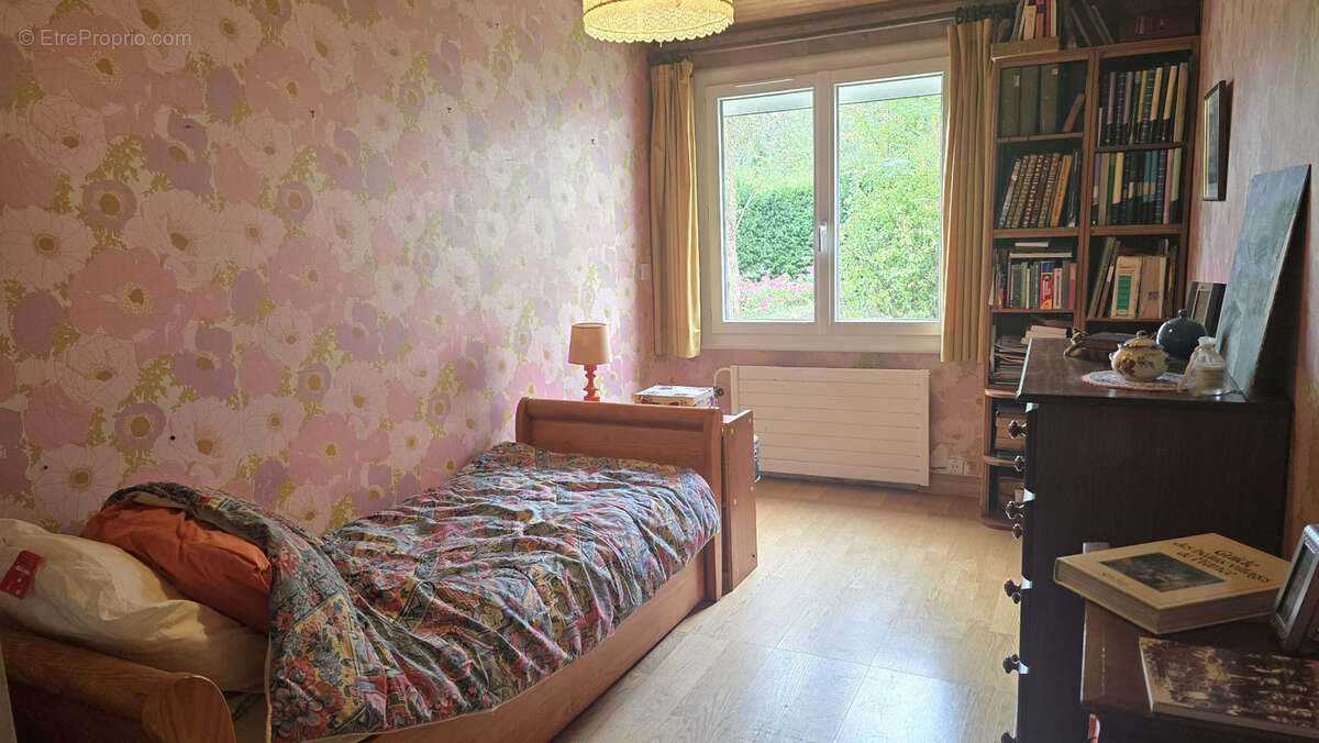 Maison à LIMOURS