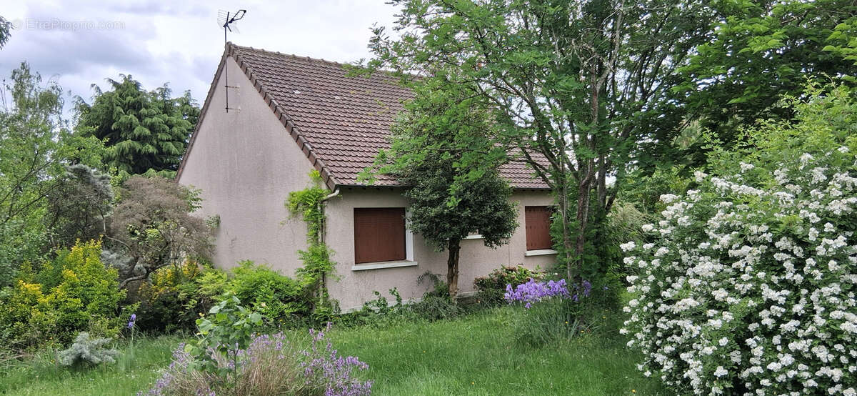 Maison à JOUY-SUR-MORIN