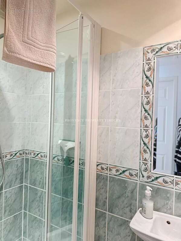 Appartement à LORGUES