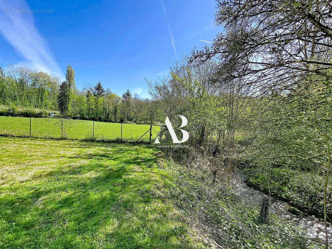 Maison à DONNEMARIE-DONTILLY