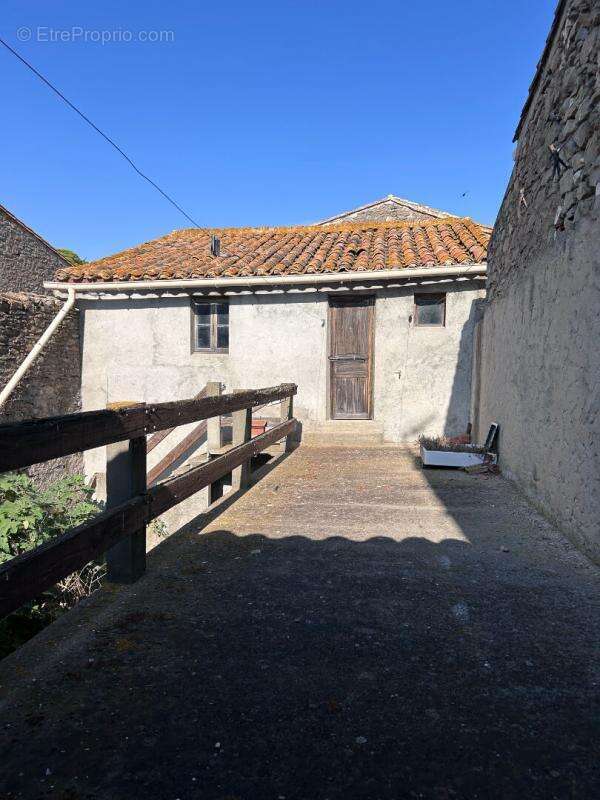 Maison Azille 4 pièce(s) 141.67 m2 - photo 15