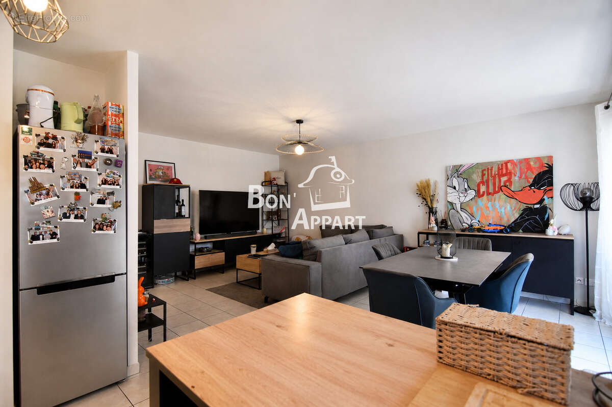Appartement T3 avec balcon, 2 parkings et cave - photo 5