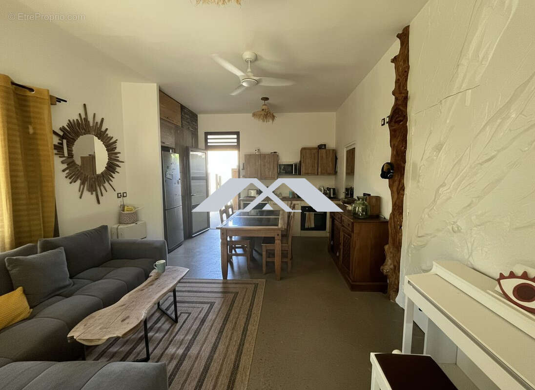 Appartement à L'ETANG-SALE