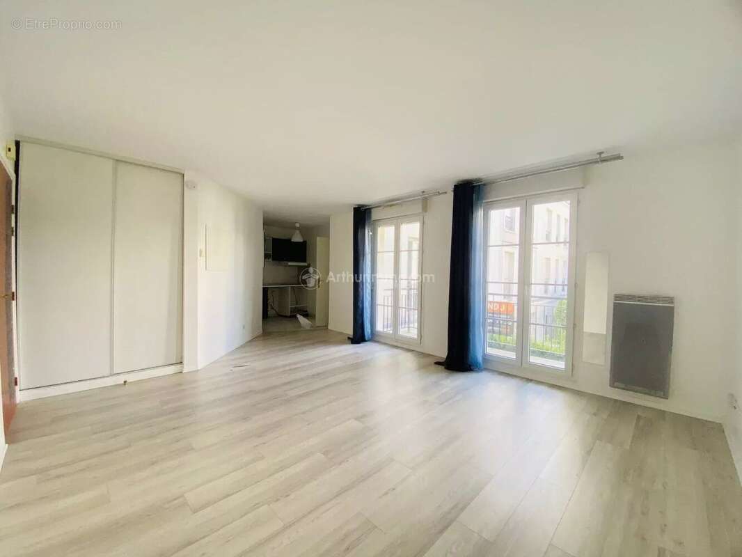 Appartement à SERRIS