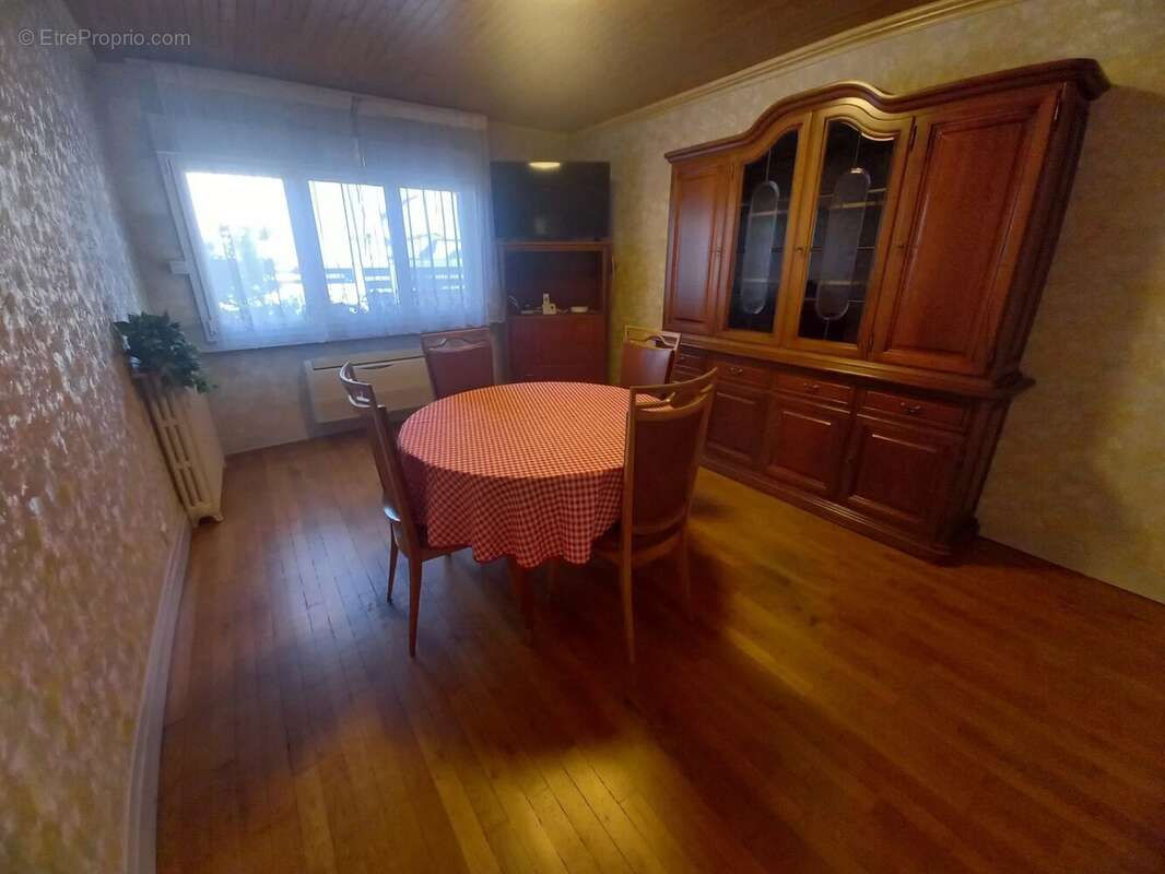 Maison 85 m² à Bobigny  - photo 2
