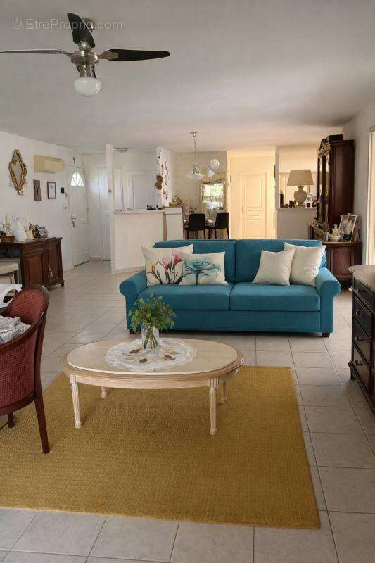 Maison à AIGUES-VIVES