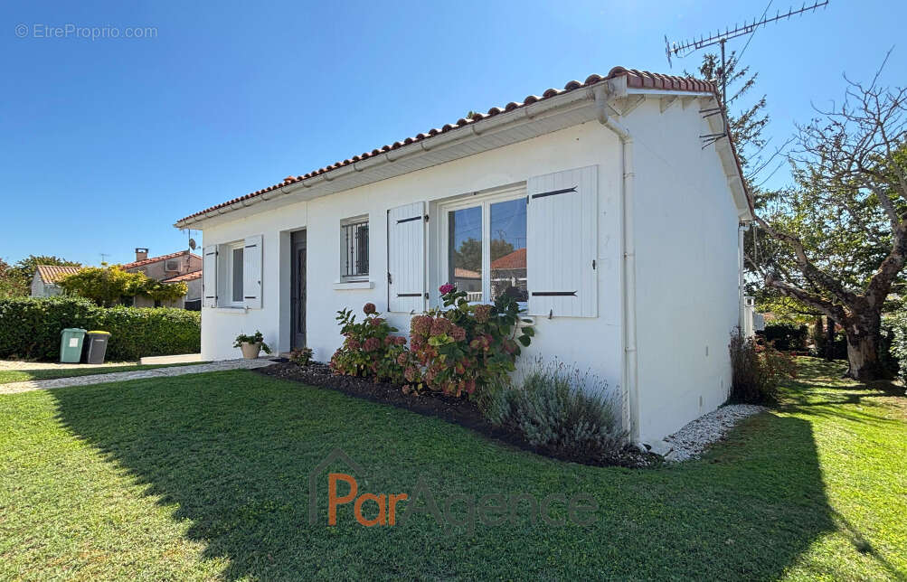 Maison à MESCHERS-SUR-GIRONDE