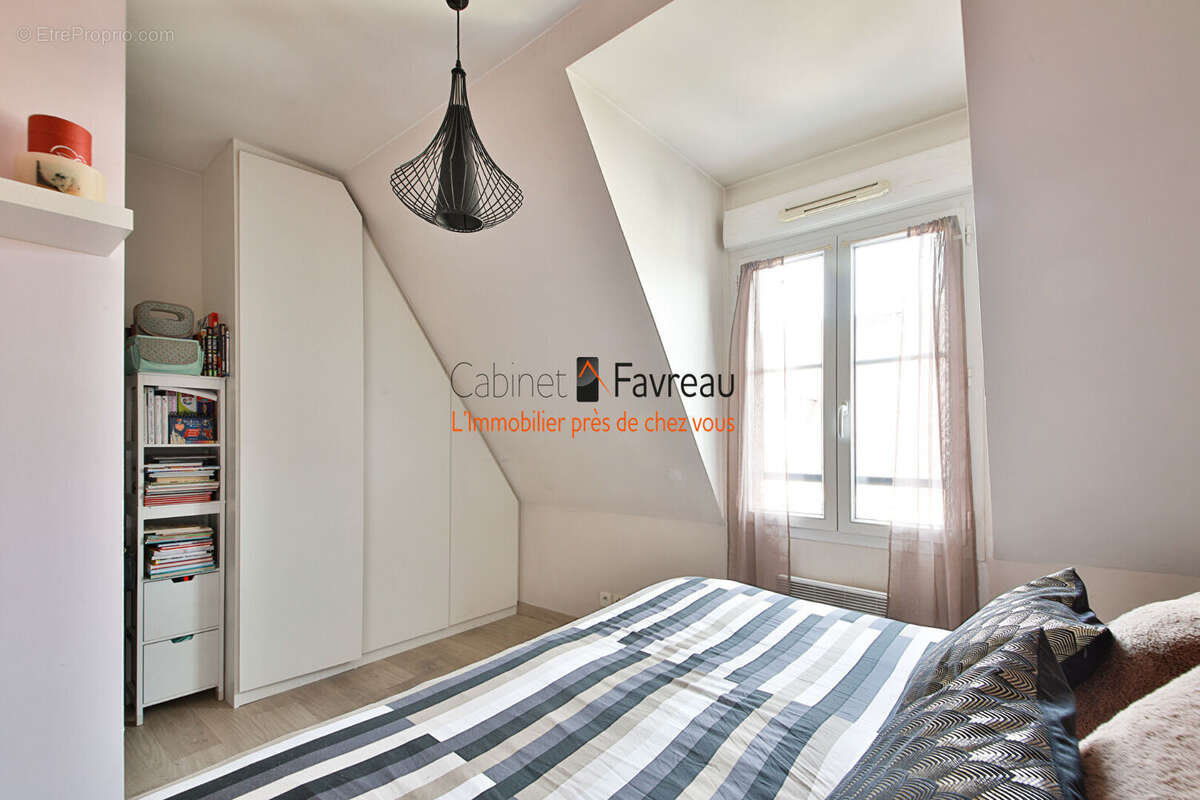 Appartement à LE PLESSIS-ROBINSON