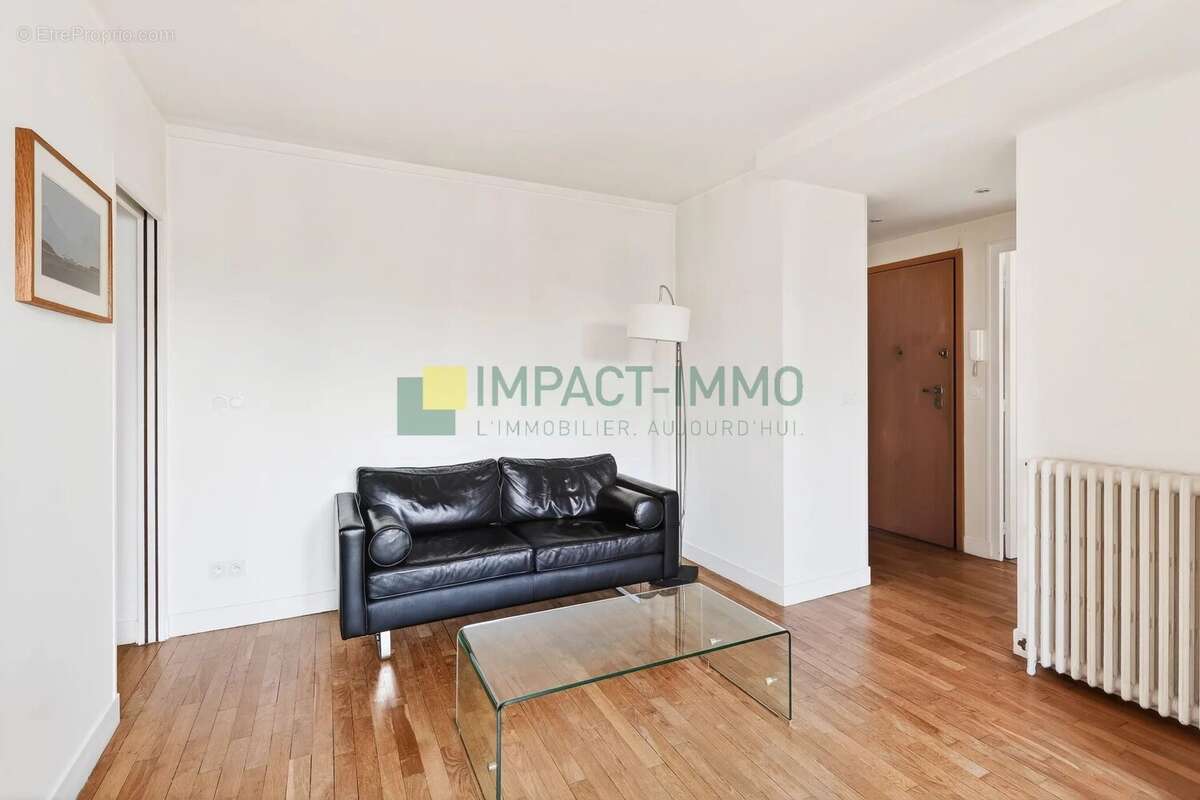 Appartement à COLOMBES