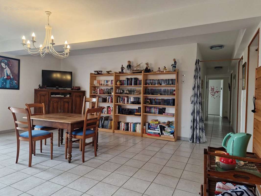 Maison à LES ANGLES