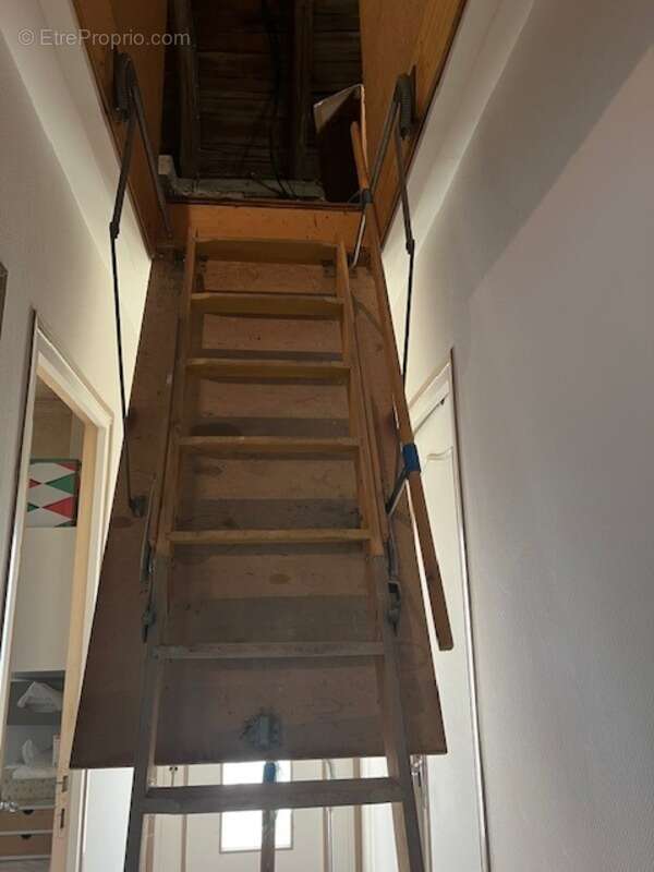 Maison à CHAMPAGNE-MOUTON