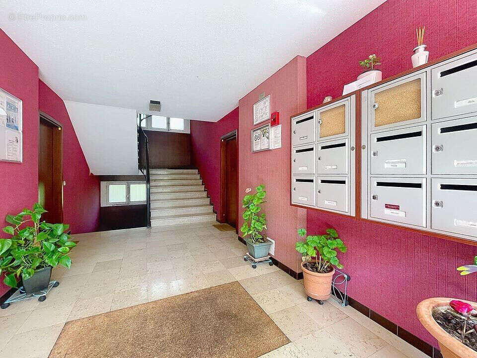 Appartement à AUBERGENVILLE