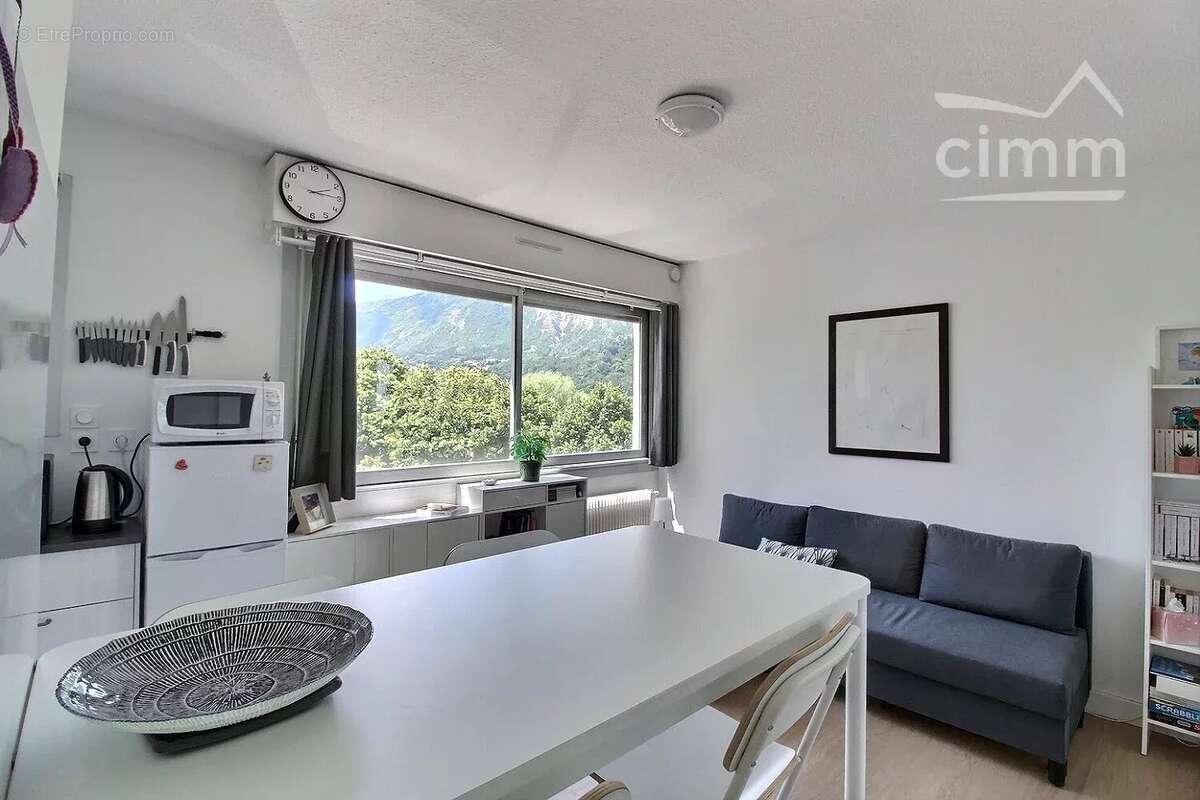 Appartement à MEYLAN