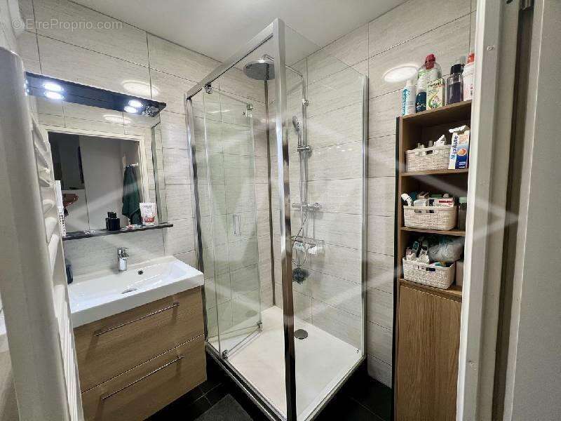 Appartement à COMBS-LA-VILLE