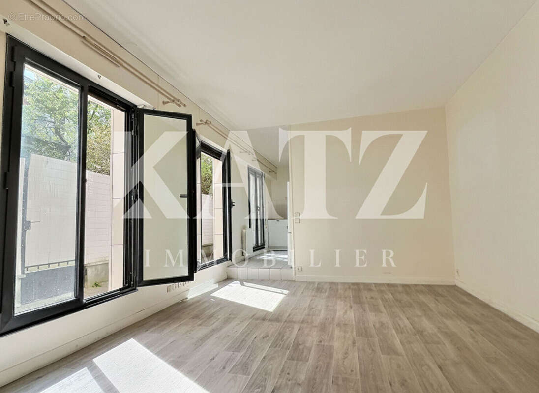 GARCHES - Appartement 1 pièce - photo 3