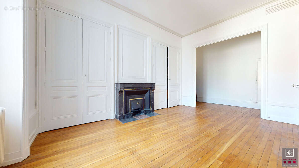 Appartement à LYON-6E