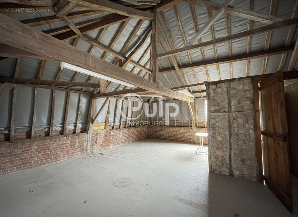 Appartement à FLINES-LEZ-RACHES