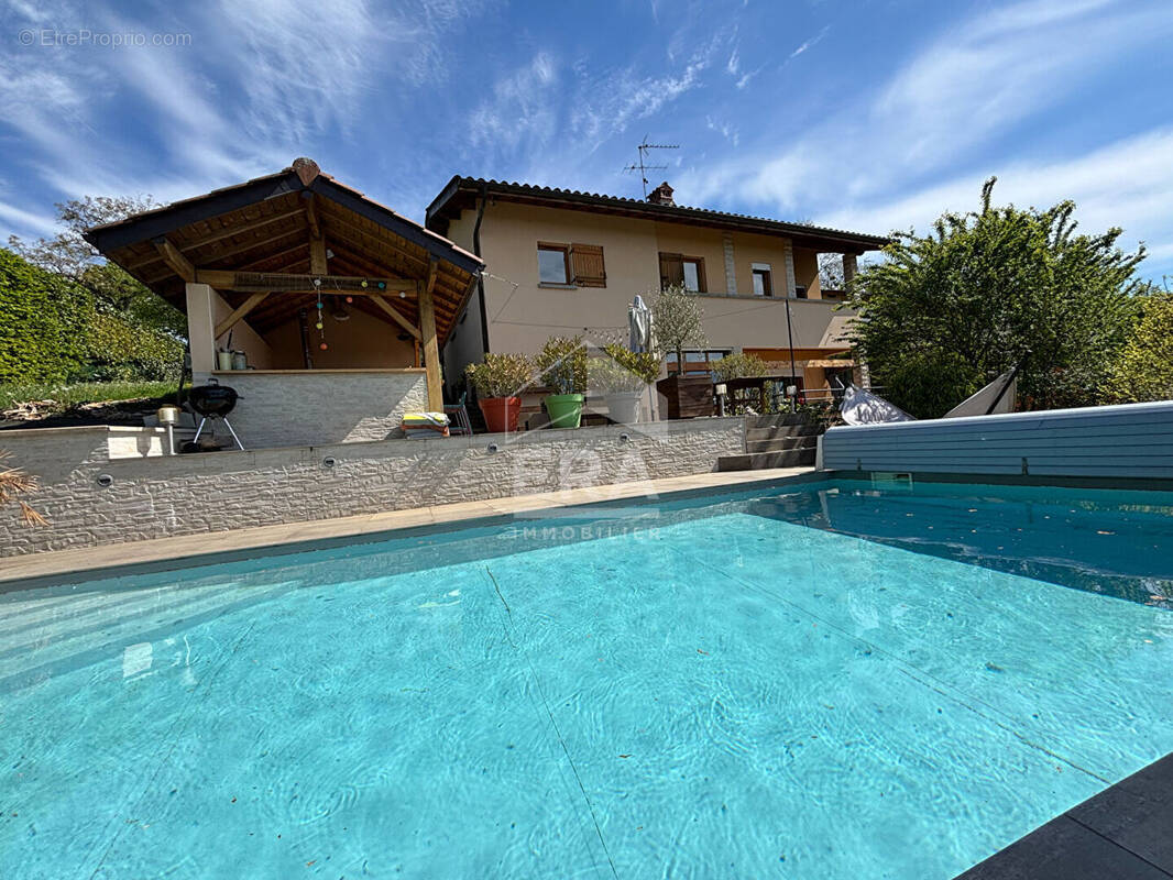 Maison à TREFFORT-CUISIAT