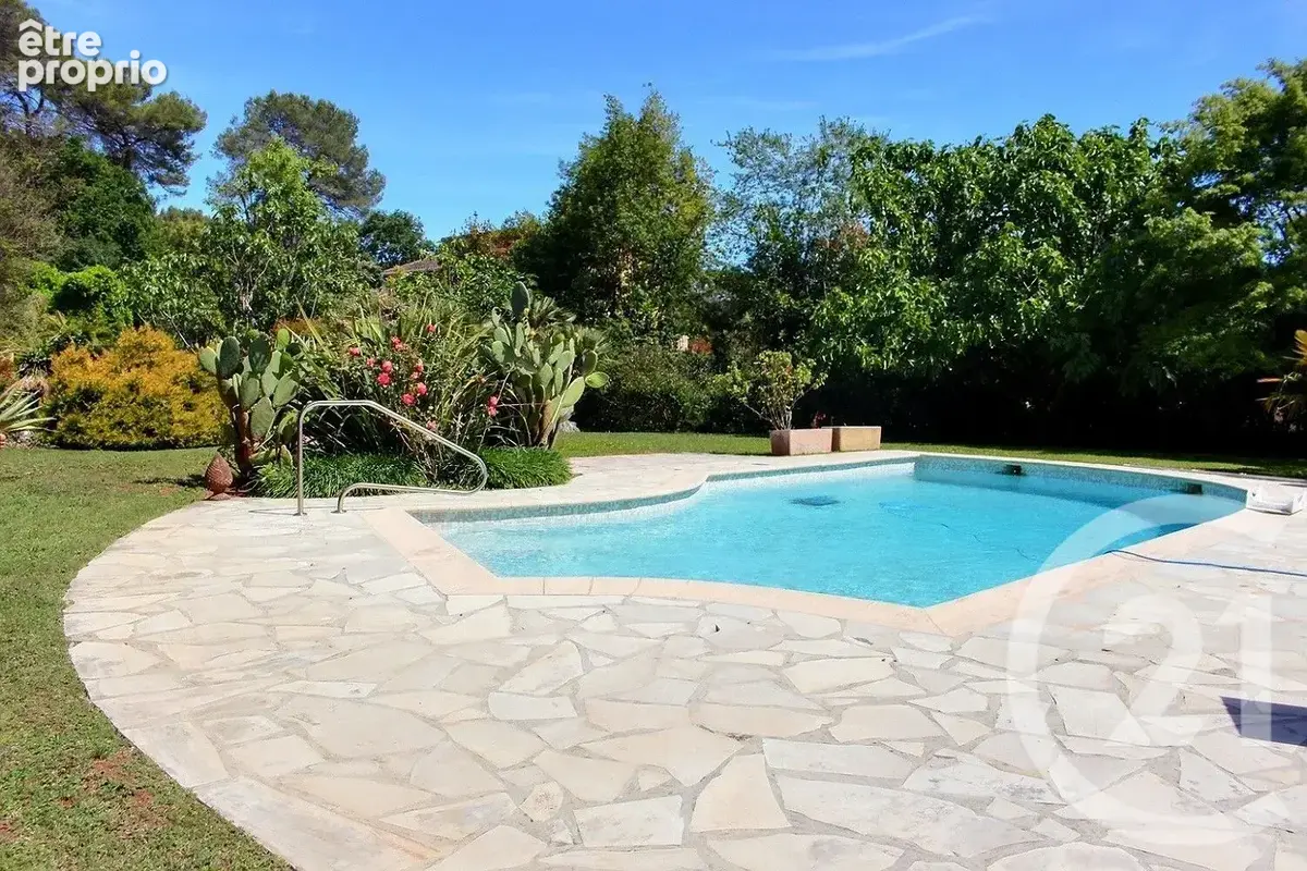 Maison 9 pièces 214 m² à vendre à Roquefort-Les-Pins (06330) - photo 20