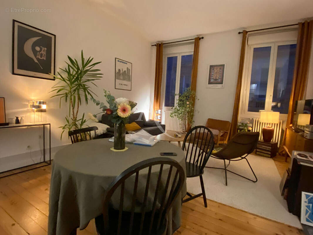 Appartement à BORDEAUX