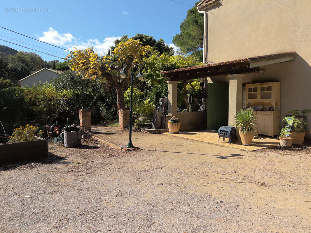 Anduze au portes ces cevennes villa 149 m²et appartement independant - photo 9