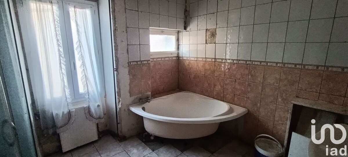 Photo 8 - Maison à CERNUSSON