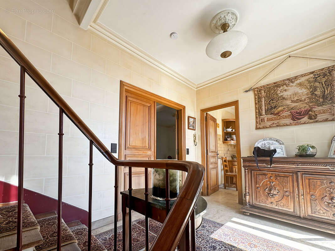 Maison à ROSNY-SOUS-BOIS