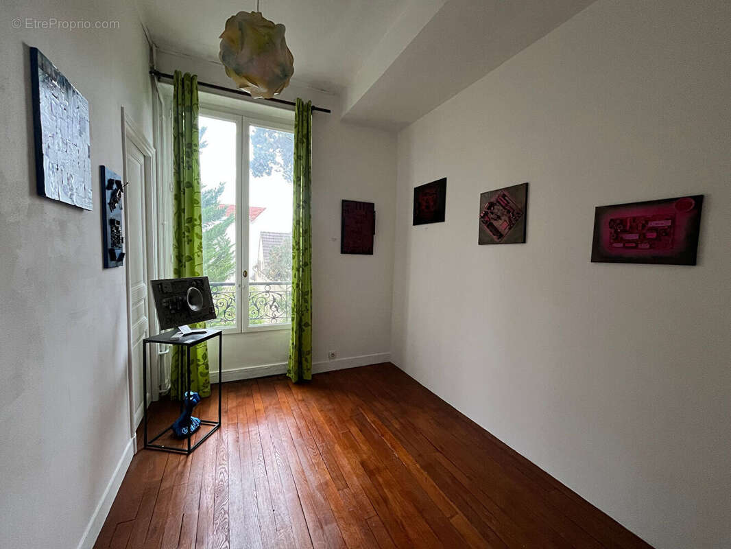 Maison à NEUILLY-PLAISANCE