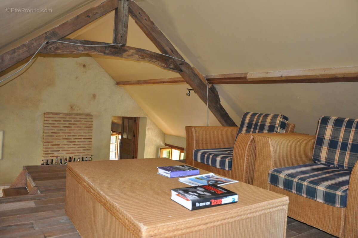 Maison à BERT