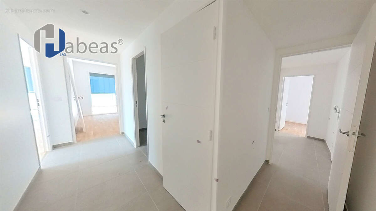 Appartement à VILLE-LA-GRAND