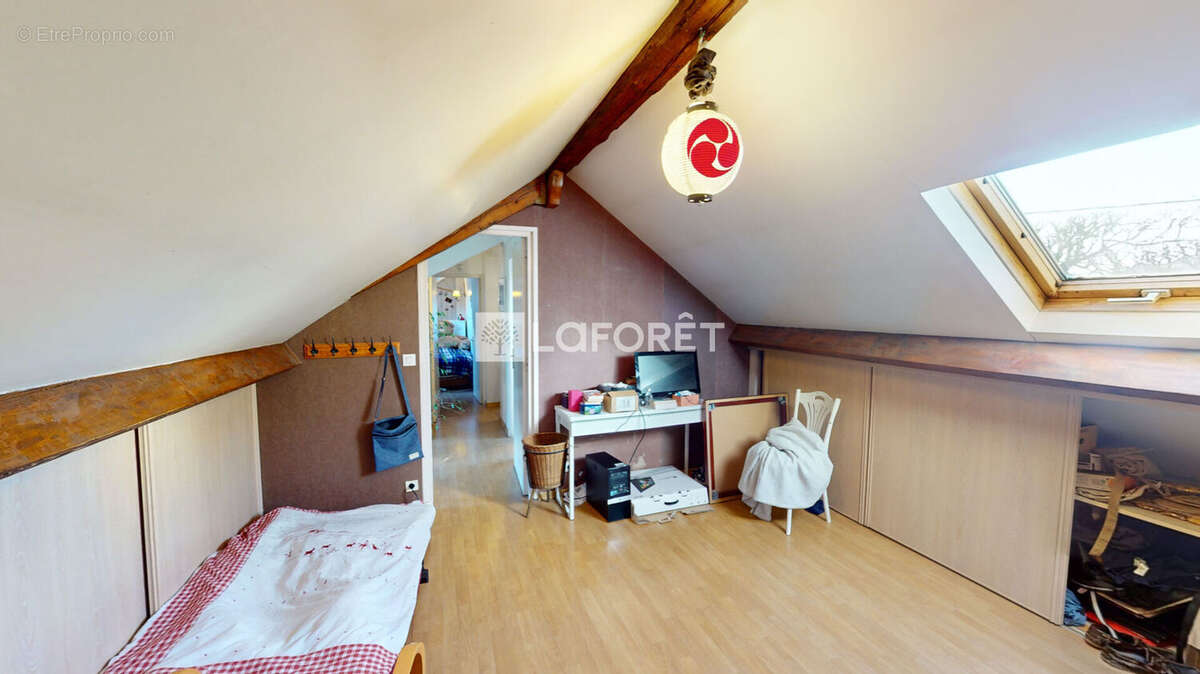 Maison à LE PERREUX-SUR-MARNE