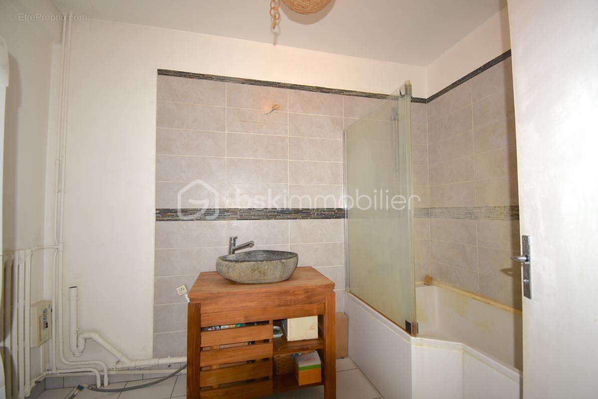 Appartement à L&#039;ETANG-LA-VILLE