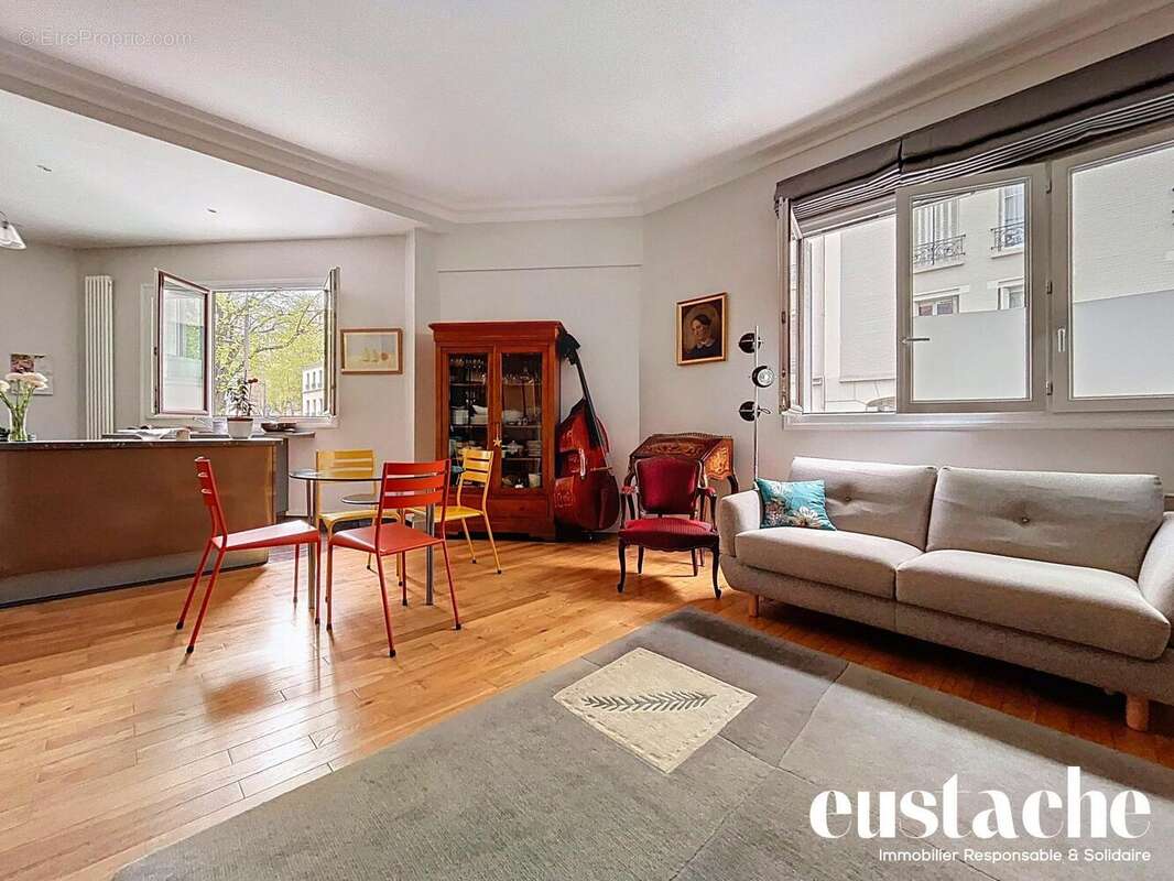 Appartement à PARIS-20E