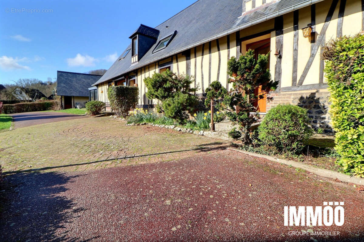 Maison à DUCLAIR