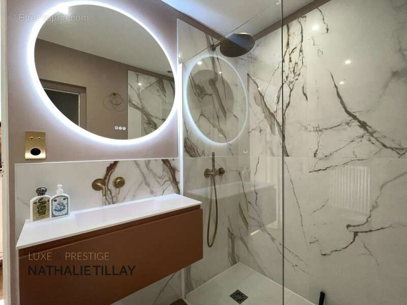 Orleans HYPER CENTRE,  appartement somptueux  de 175 m²  à vendre, dans hotel particulier - photo 11