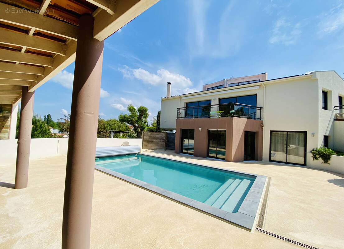 Maison à SAINT-PALAIS-SUR-MER