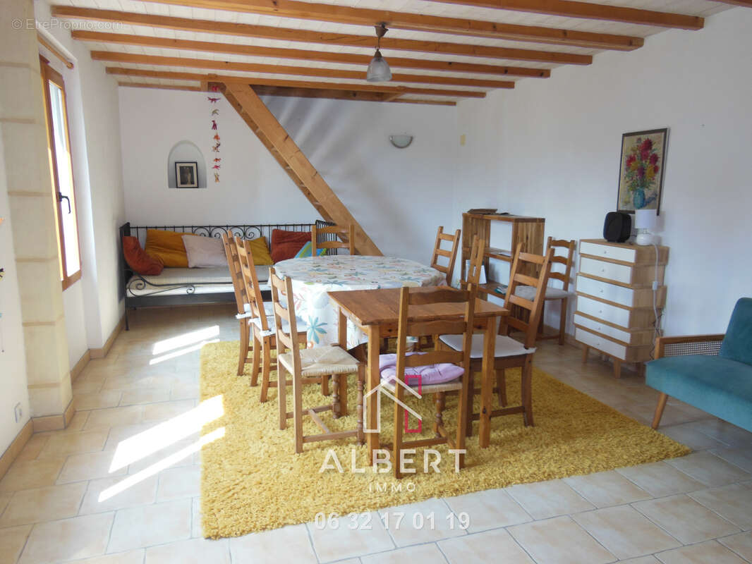 Maison à CHENEHUTTE-TREVES-CUNAULT