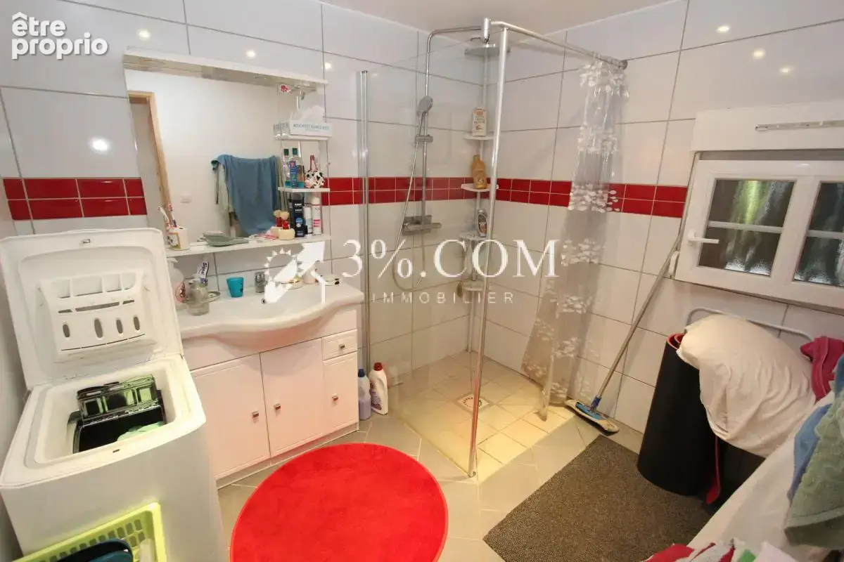 Maison 5 pièces 137 m2 - 3 chambres - Grand garage - Jardin - photo 6