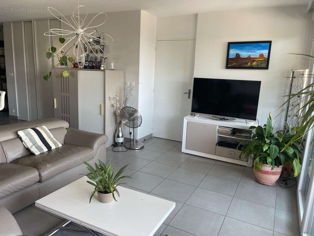 Appartement à SAINT-JEOIRE-PRIEURE
