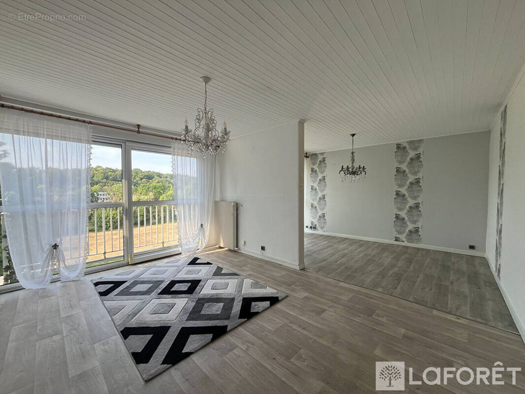 Appartement à AUDINCOURT