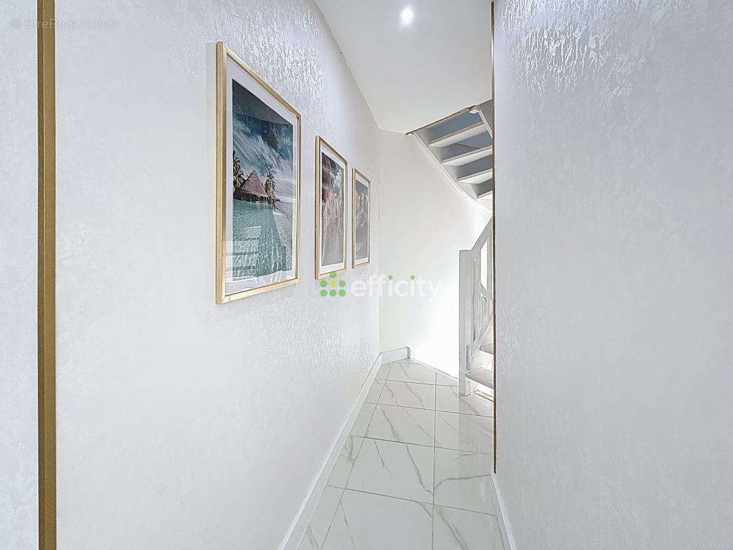 Maison à GRANDE-SYNTHE